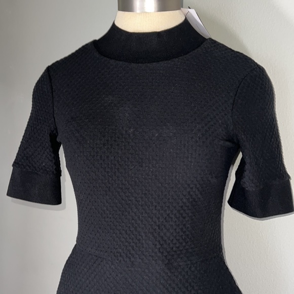 French Connection Sz 4 - Picture 3 of 6